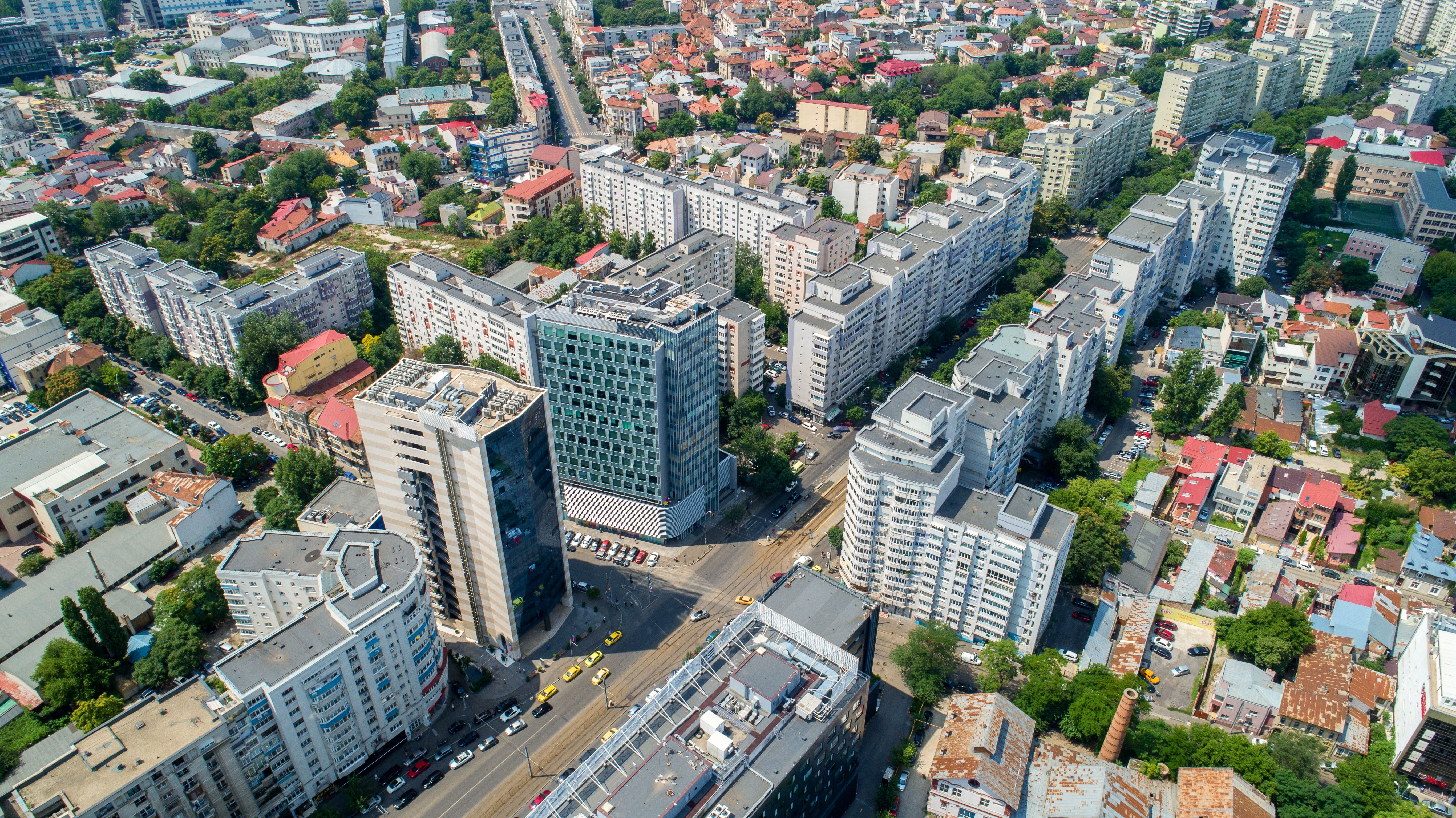 Investiții în piața de apartamente noi din cartierele în dezvoltare ale Craiovei