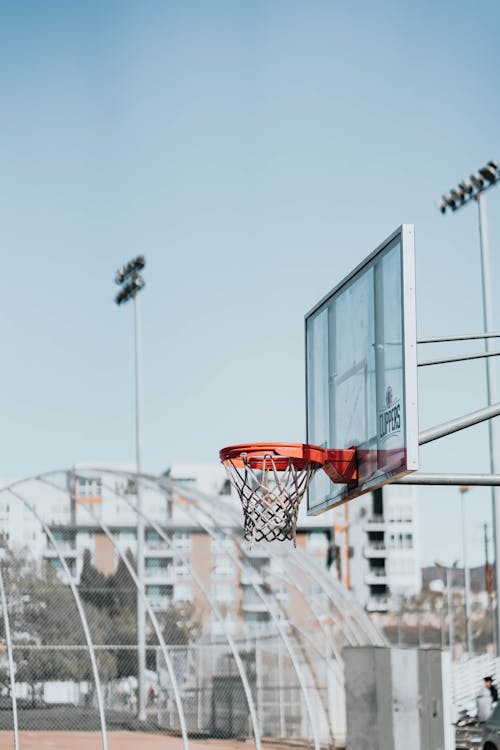 Basket potası, Basketbol sahası, dikey atış içeren Ücretsiz stok fotoğraf