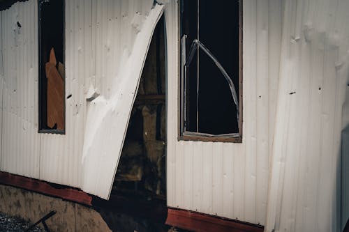 Foto profissional grátis de abandonado, antiga fábrica, aparência