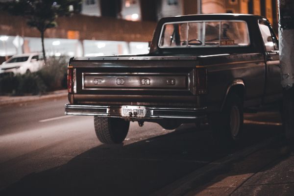 Truck bed spray liner