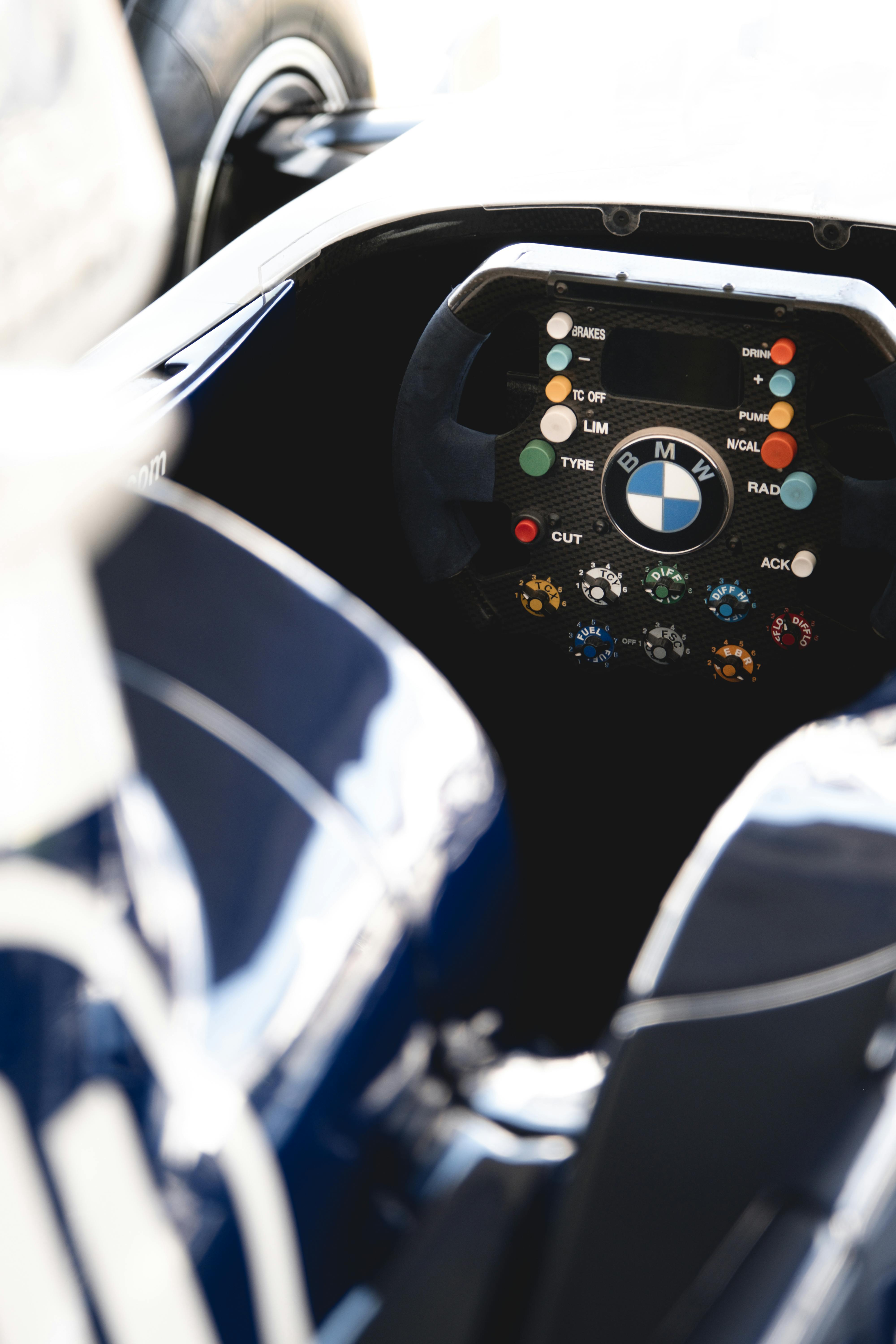 steering wheel in f1 racing car