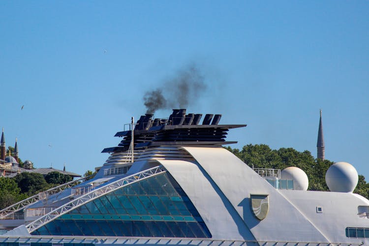 Smoke From Vessel Chimneys