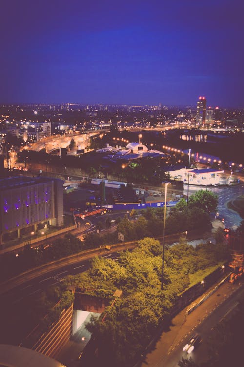 คลังภาพถ่ายฟรี ของ city_skyline, คืนท้องฟ้า, ชีวิตในเมือง