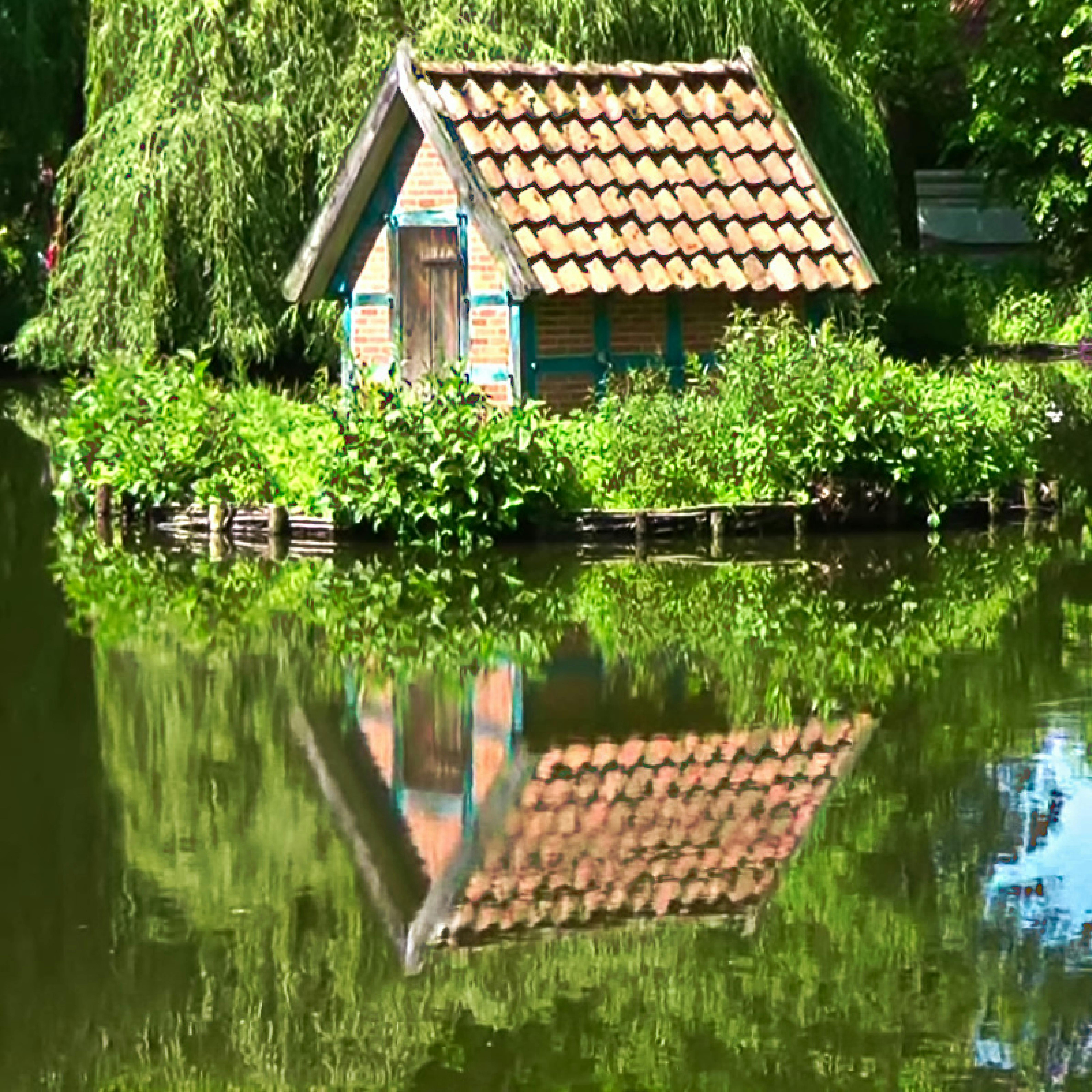 Free stock photo of house, lake, mirror lake