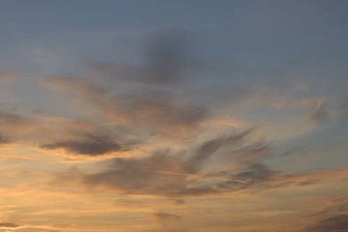 Безкоштовне стокове фото на тему «skyscape, Захід сонця, золота година» стокове фото