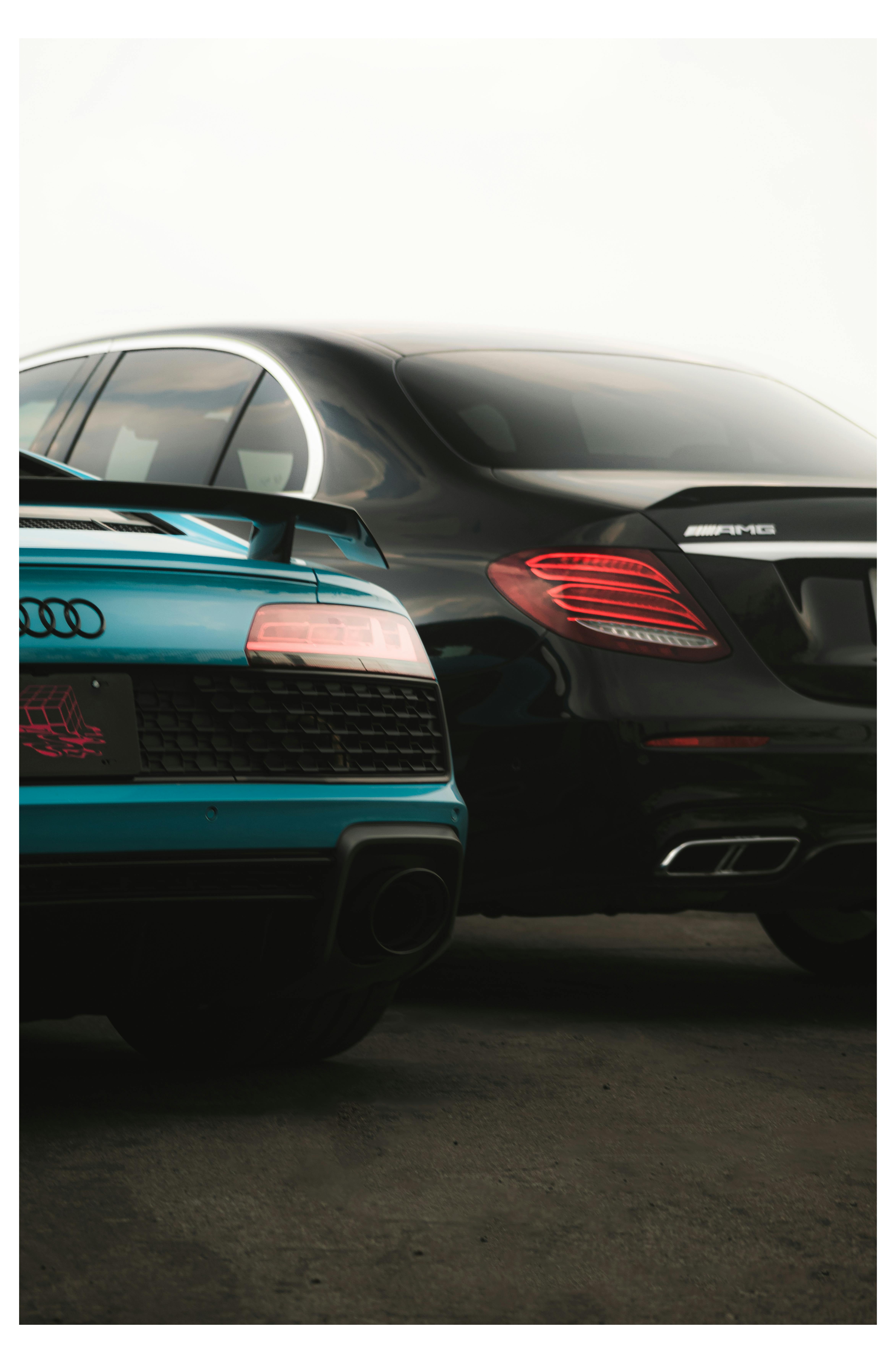 + Fotos y Imágenes de Carros de lujo Gratis · Banco de Fotos Gratis + Fotos y Imágenes de Carros de lujo Gratis · Banco de Fotos Gratis