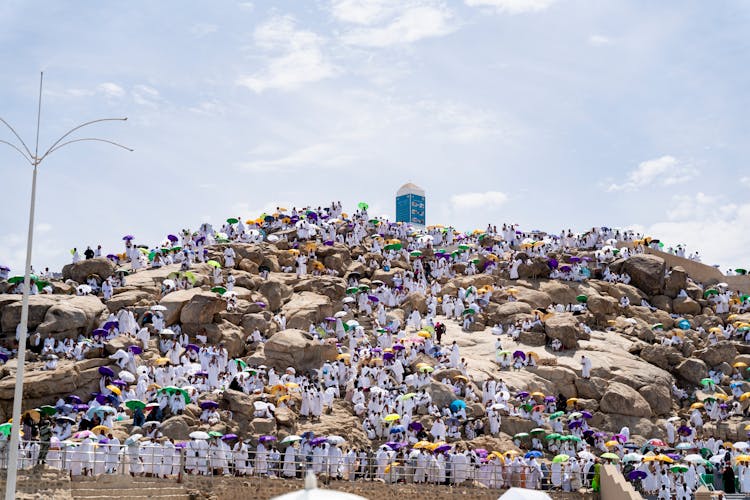 Muslim Pilgrims On The Hill 