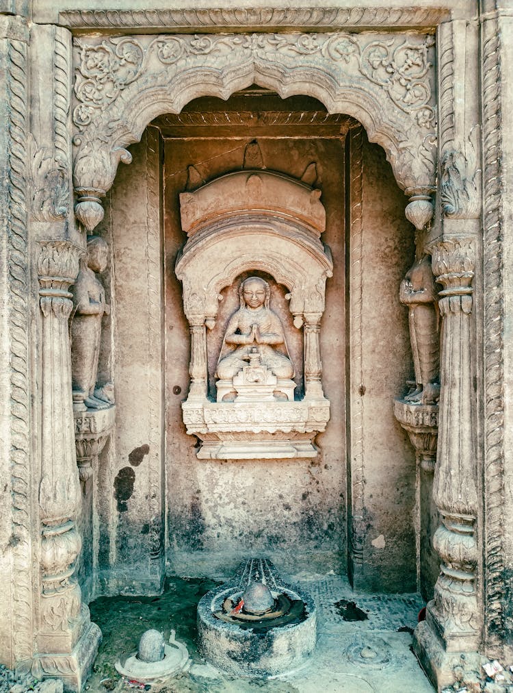 Statue In Stone Old Historic Building