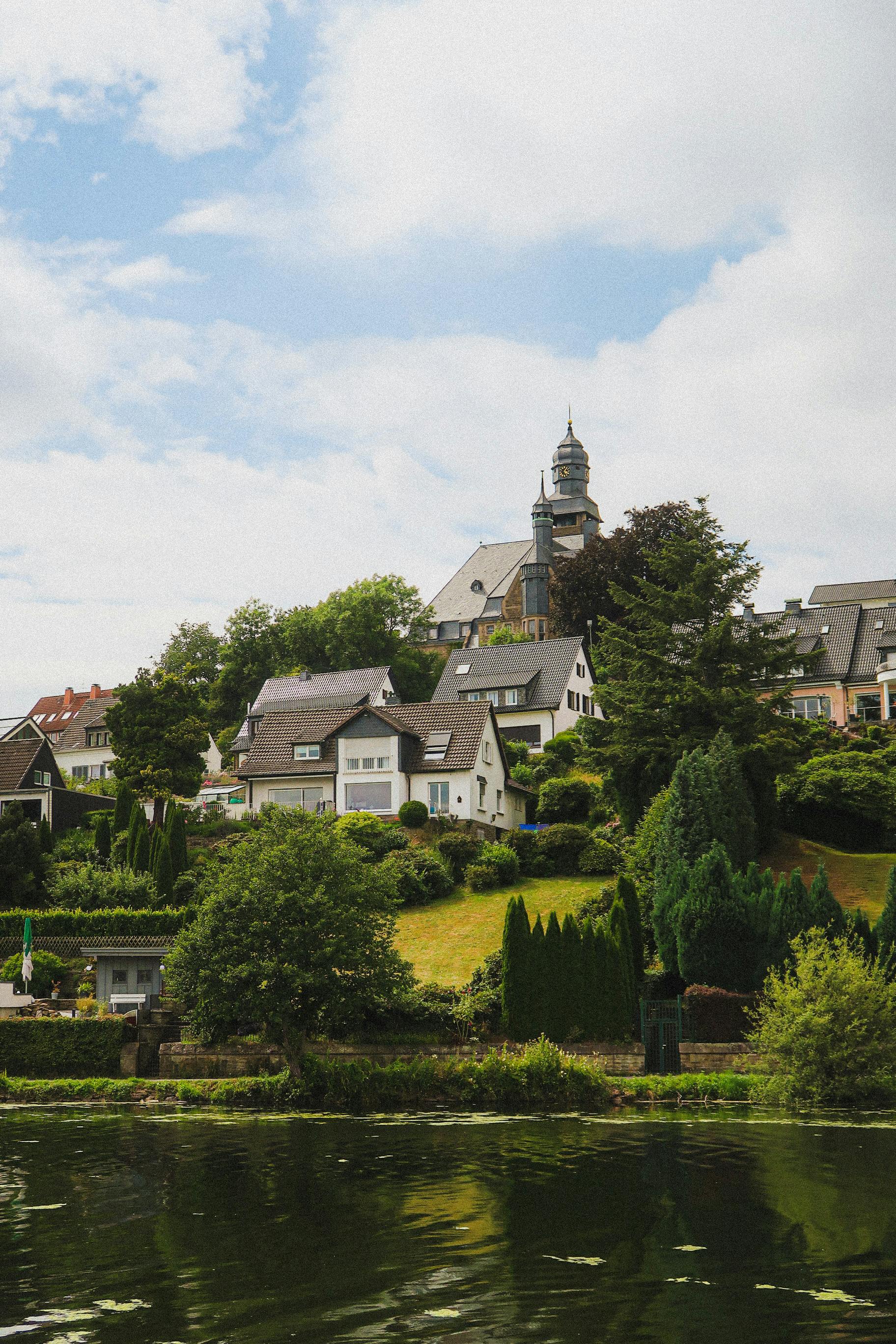 Why are most houses in Florida one story?