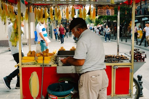 Immagine gratuita di bancarella, cibo, esterno