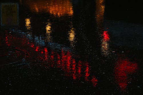 бесплатная Бесплатное стоковое фото с вода, ночь, огни Стоковое фото