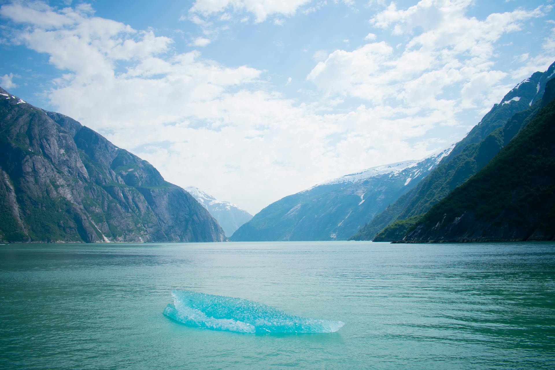 Beautiful Scenery of a Lake in Alaska