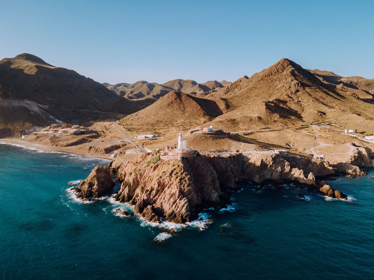 Guía de Almería: Cabo de Gata, Desierto y la Alcazaba