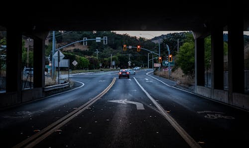 Základová fotografie zdarma na téma asfalt, auta, dálnice