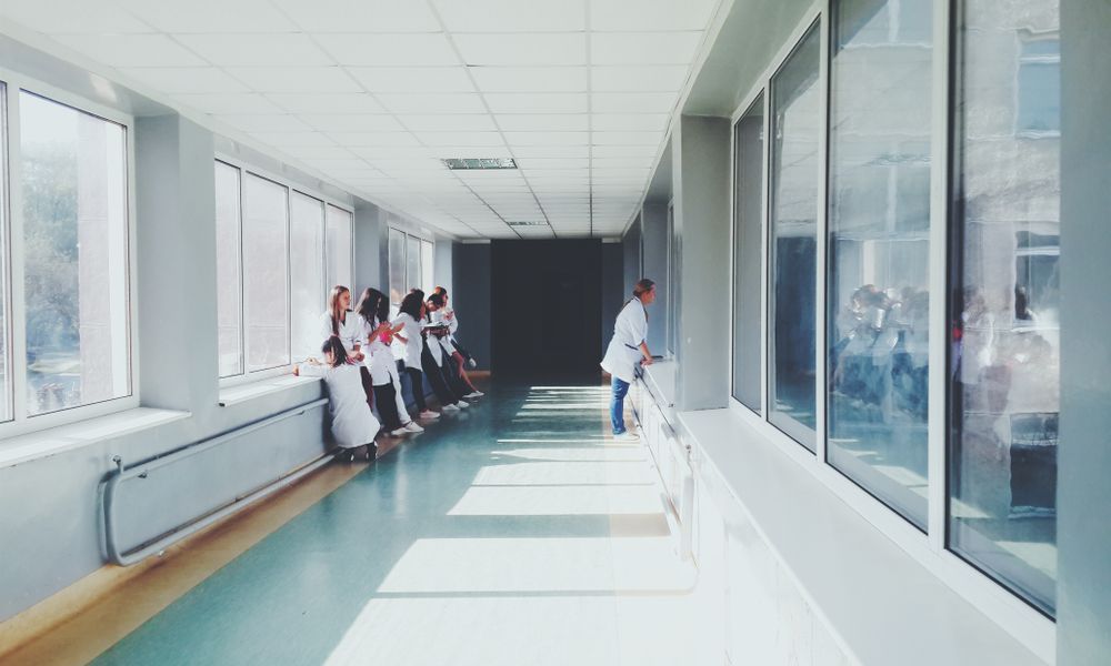 hospital travel medicine clinic health