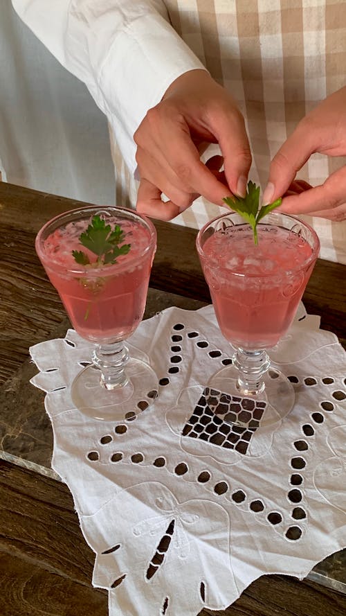 Gratis stockfoto met alcoholisch drankje, bekers, cocktail