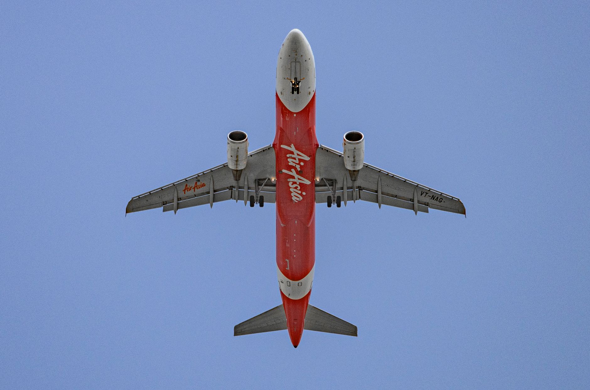 When Automation Fails: Unpacking the Critical 9-Hour Warning Cascade on Air India's Turbulent Flight