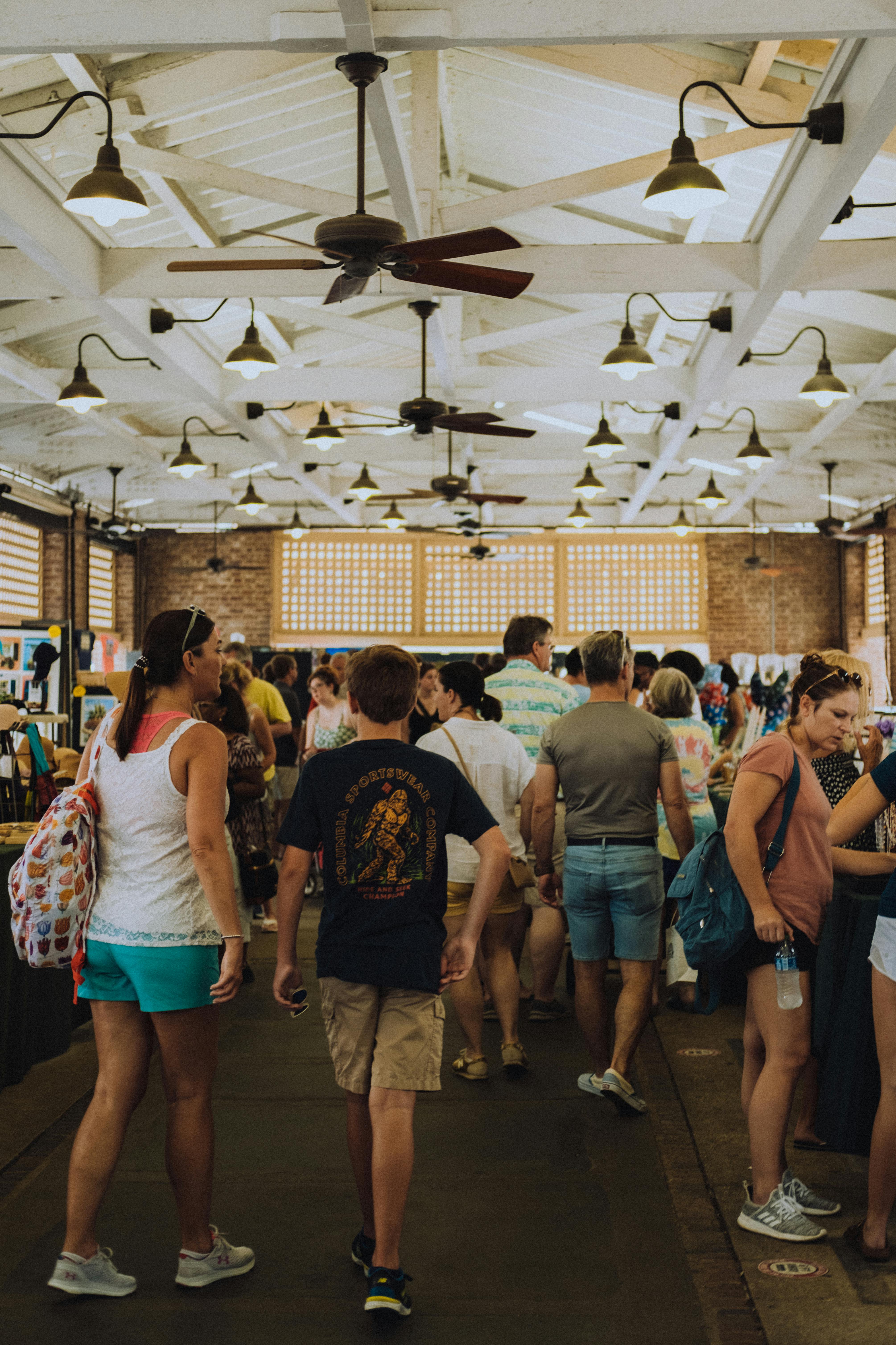 Does walking reduce weight?