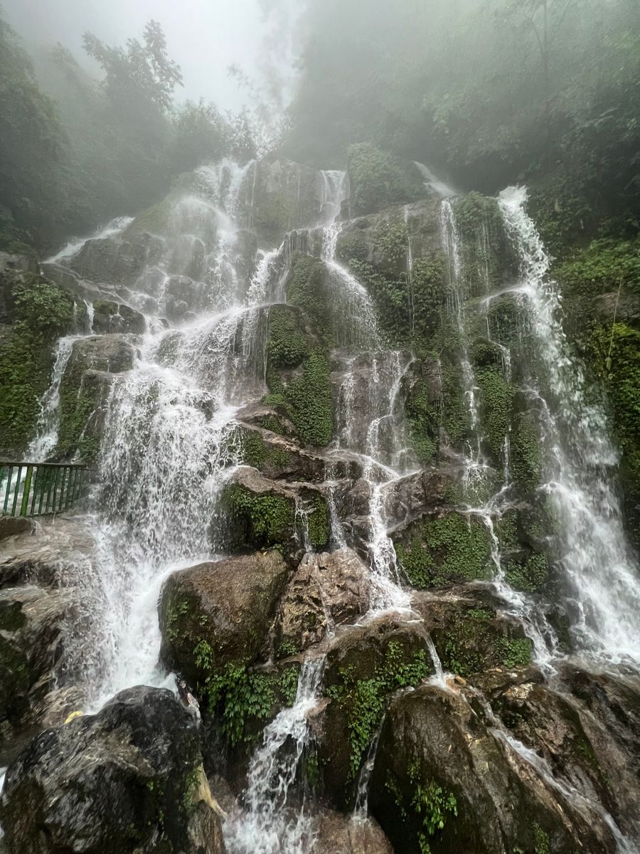 Chhoie Waterfall photo 2