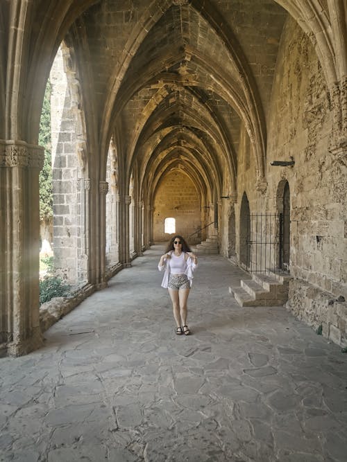 Foto profissional grátis de abadia, andando, antigo