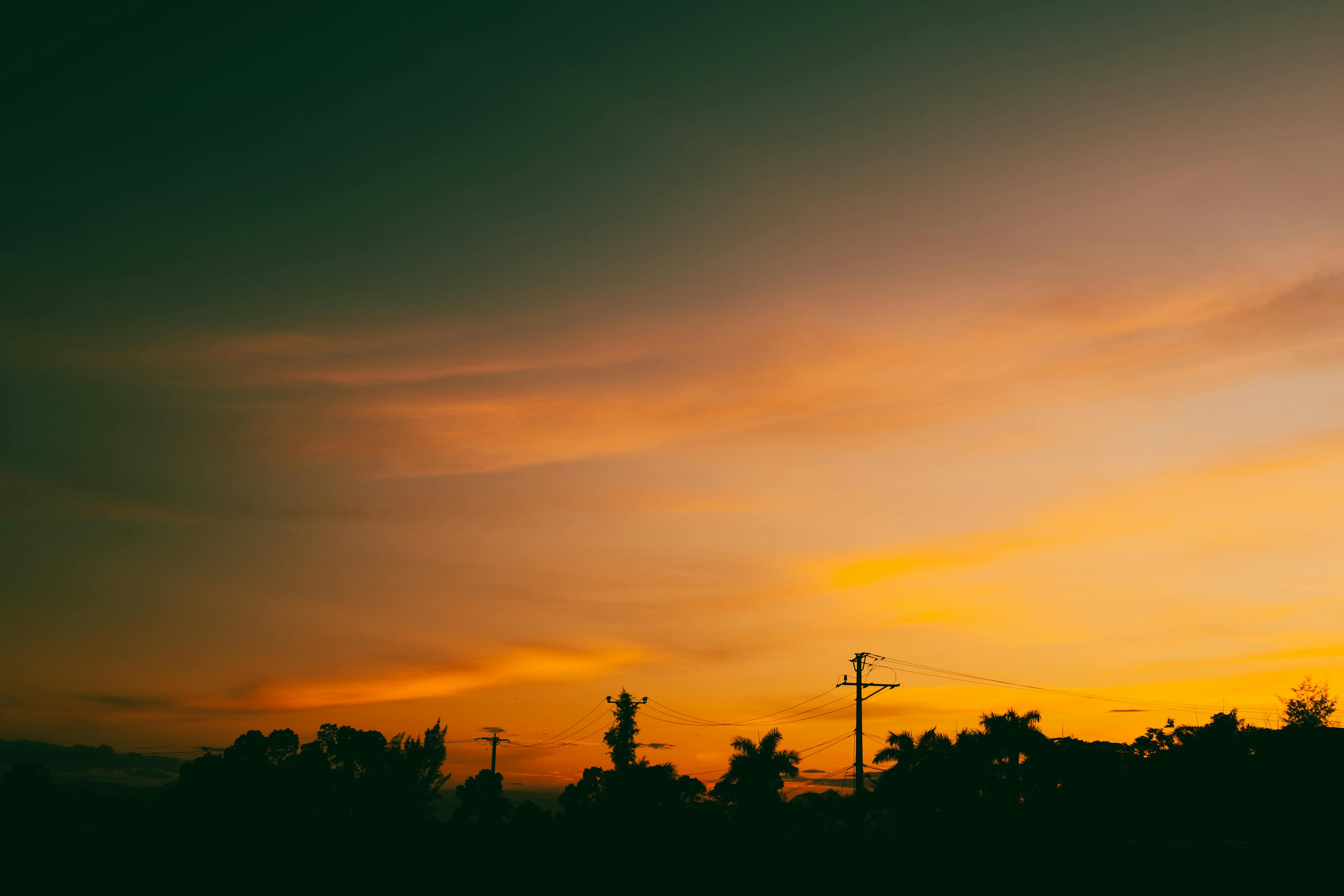 Dramatic Sky at Sunset · Free Stock Photo