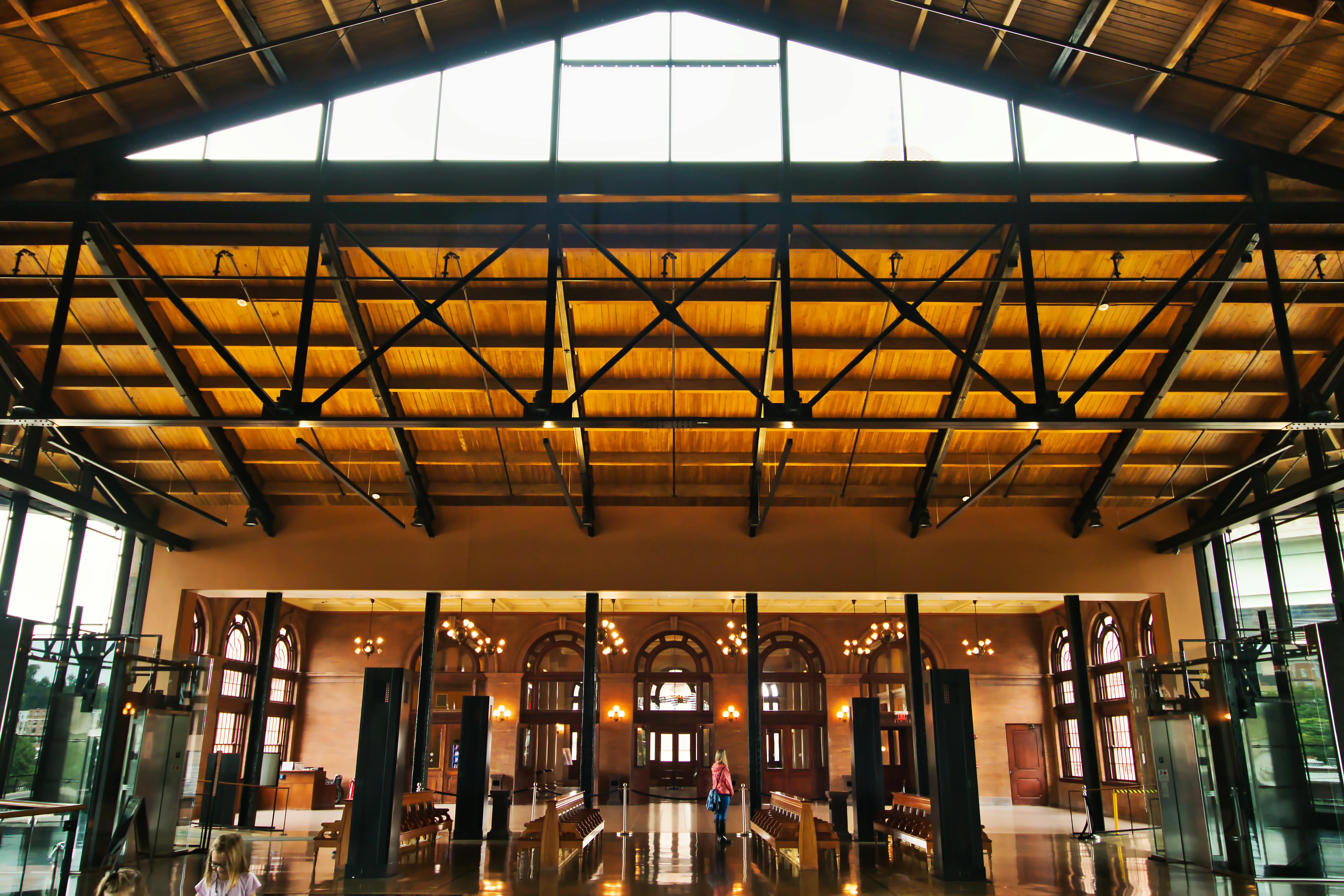 Free stock photo of architectural, iron, train station