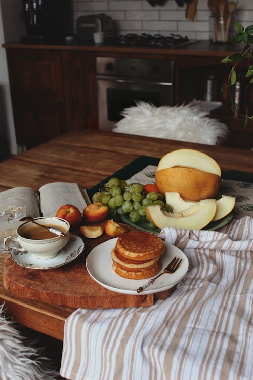 Free Photo of a Kitchen Table with a Breakfast Stock Photo