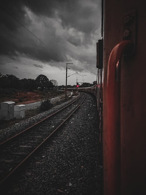 Darmowe zdjęcie z galerii z lokomotywa, pionowy strzał, pociąg