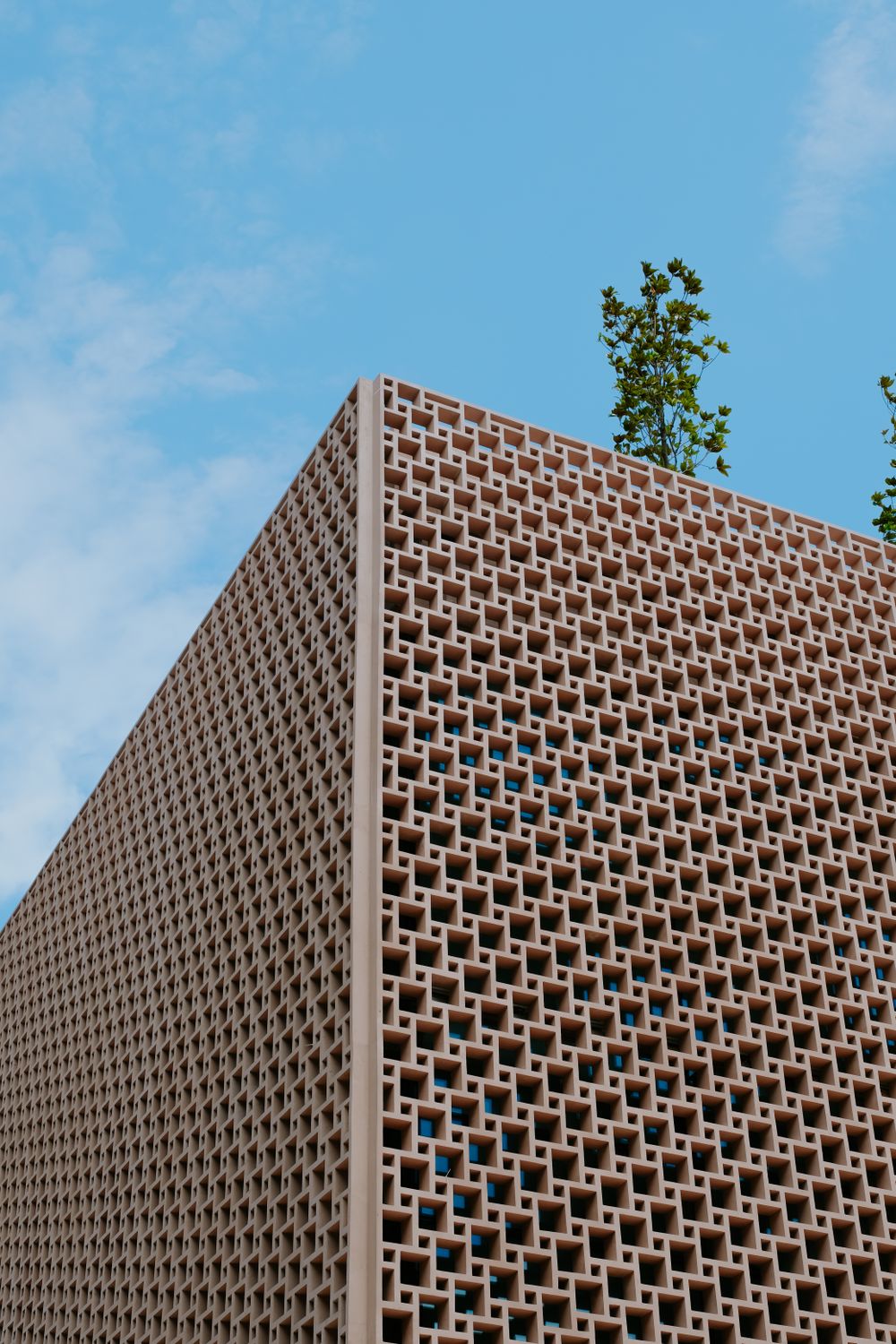 Patterned Building Exterior · Free Stock Photo