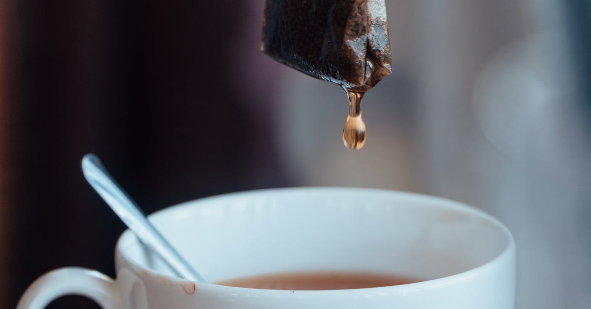 How to steep tea bags without a steeper