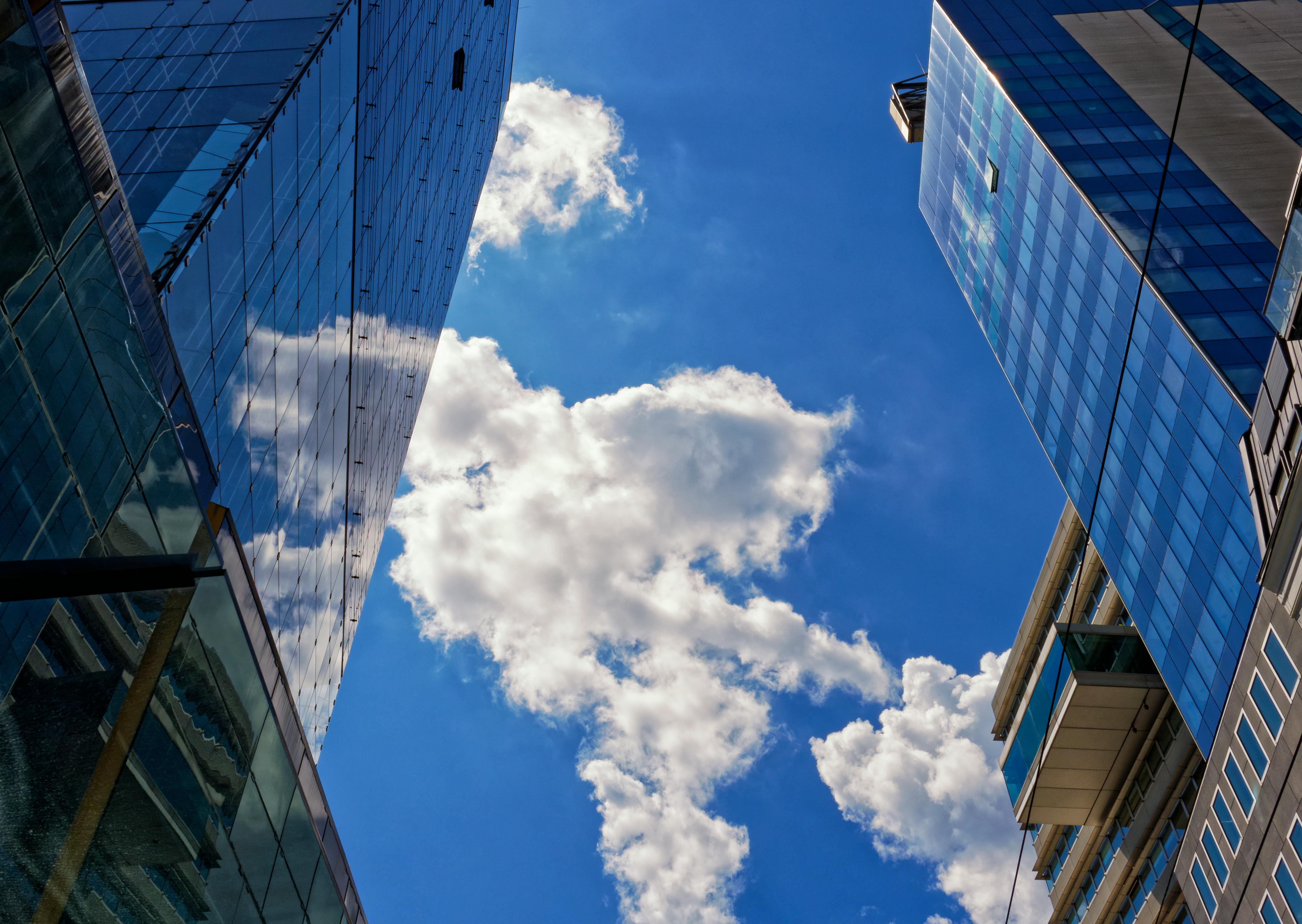 software engineering cloud-native — Photo by Carsten Ruthemann on Pexels