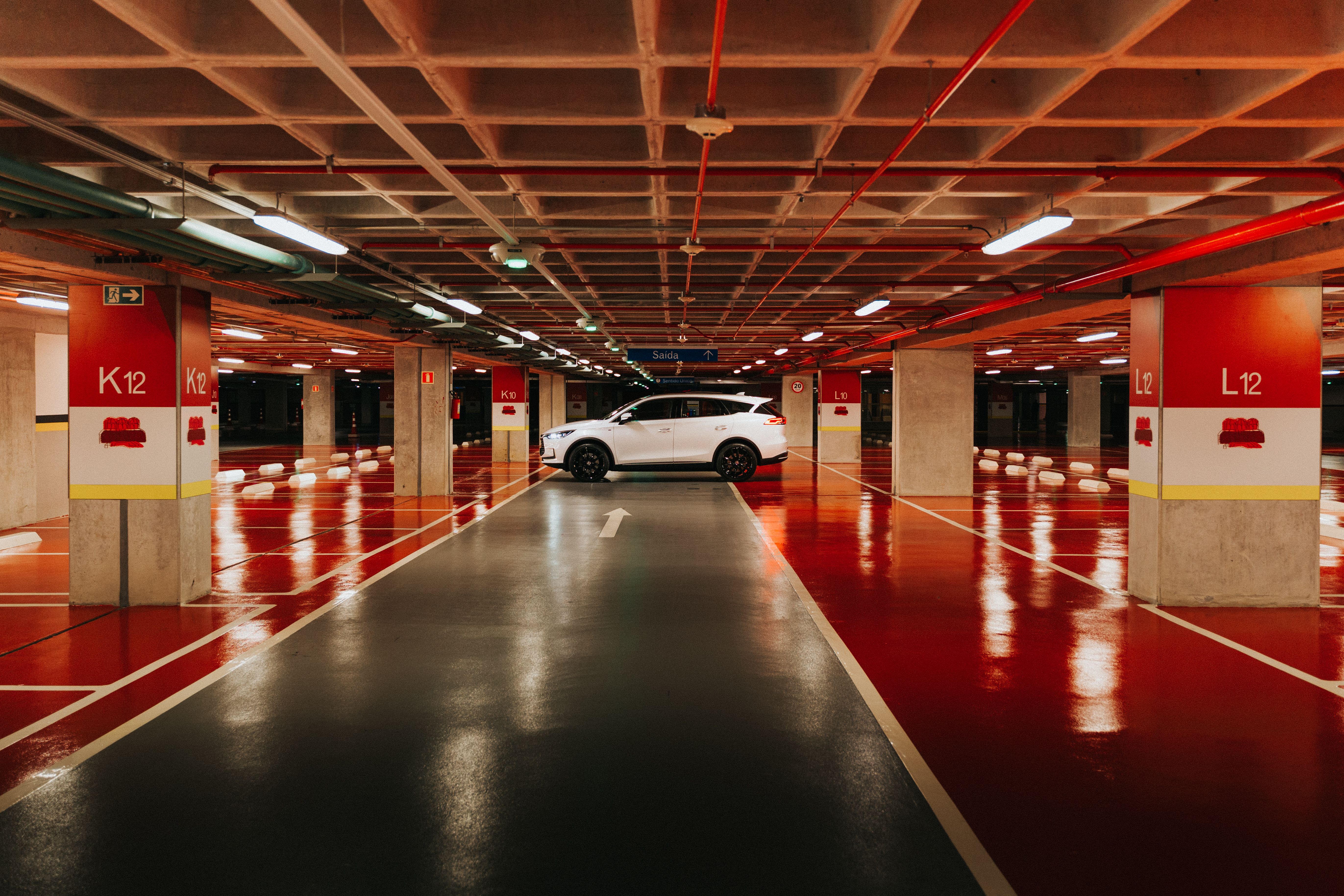 Toyota recalls Corolla Cross Hybrid SUVs over pedestrian warning sound issue — Photo by Daniel Andraski on Pexels