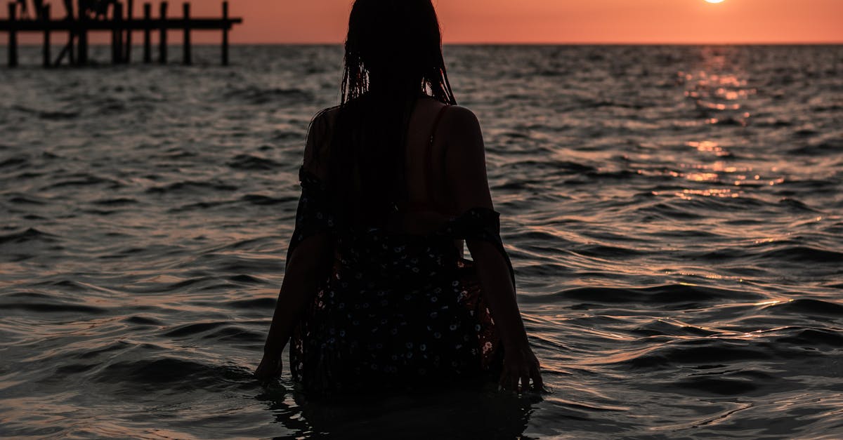 How to paint a beach sunset for beginners