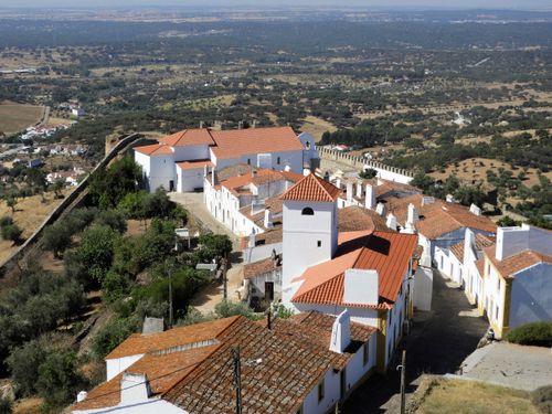 Free Explore the picturesque village of Evoramonte with its historic architecture and scenic landscape in Portugal. Stock Photo