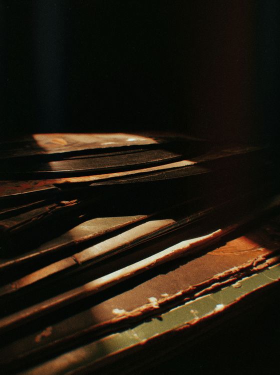 Close-Up Shot of Phonograph Records · Free Stock Photo