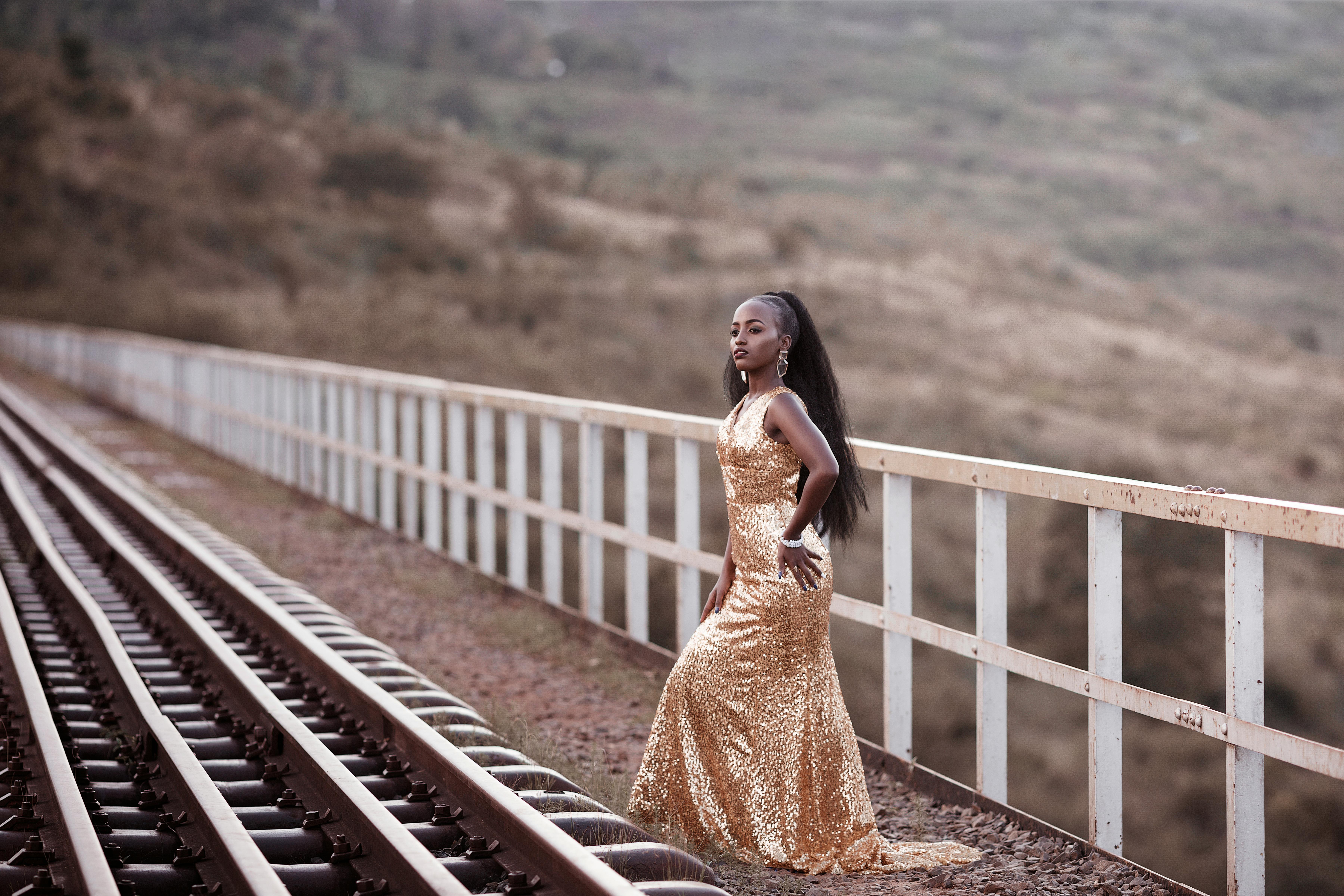 What should I wear for wealth?