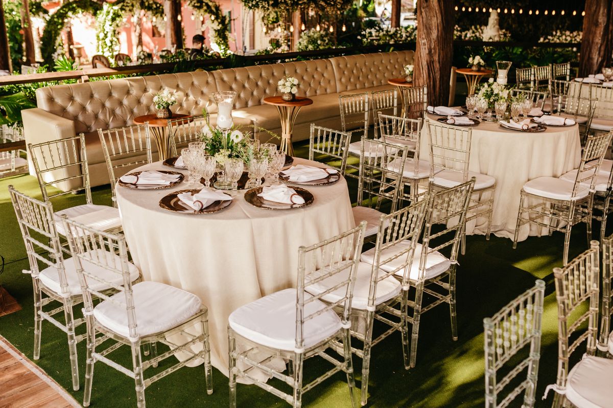 Gold Chiavari chair with ivory cushion