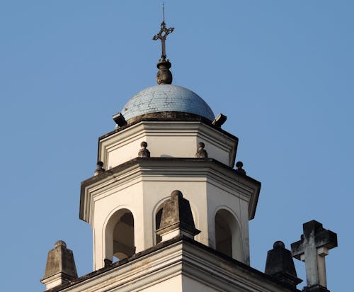 Foto profissional grátis de capela, católico, céu limpo