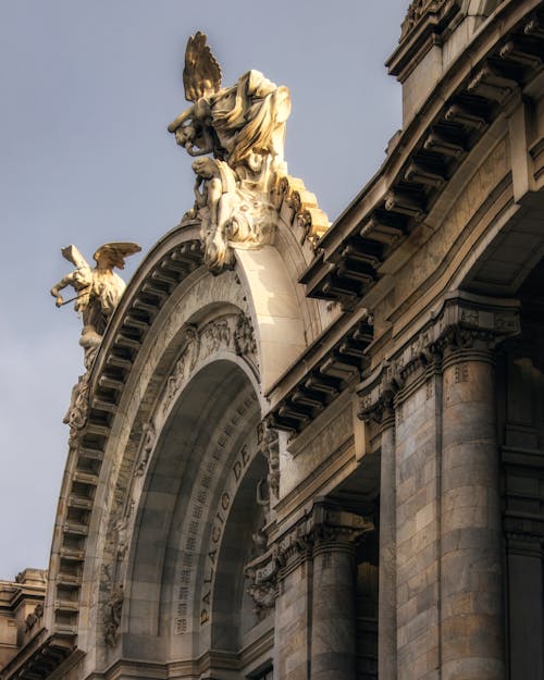 Palacio de Bellas Artes Arched Entrace