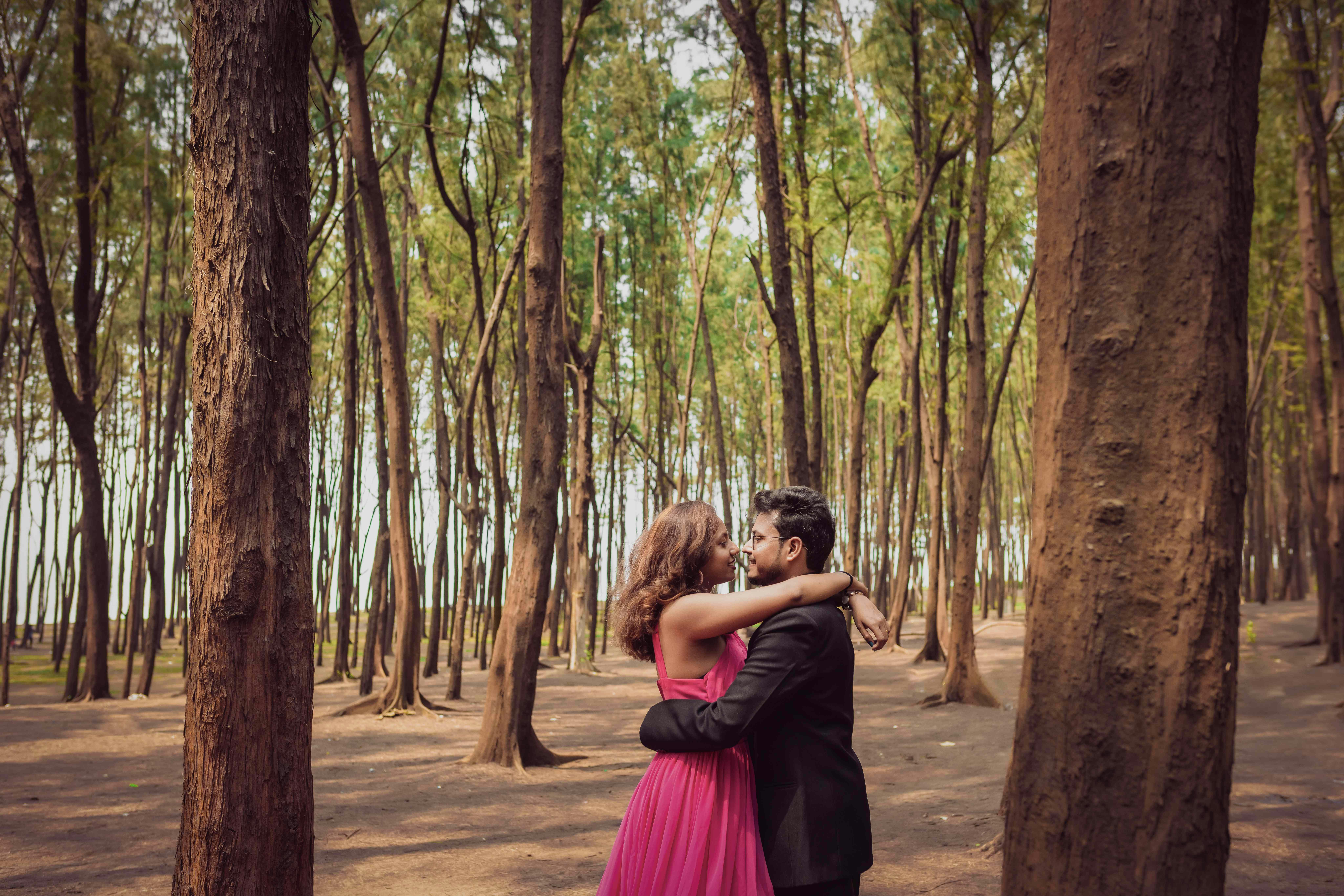 What is the longest kiss?