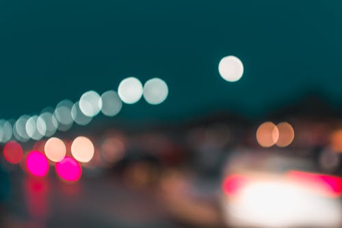 Фотография уличных фонарей с эффектом боке