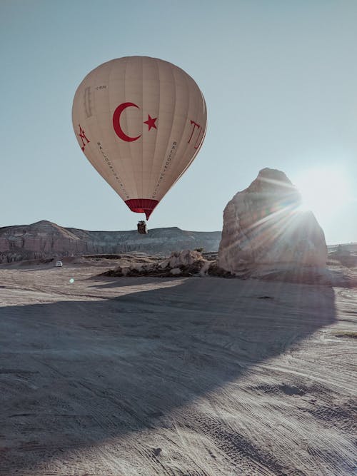 Kostenloses Stock Foto zu cappadocia, flugzeug, heißluftballon