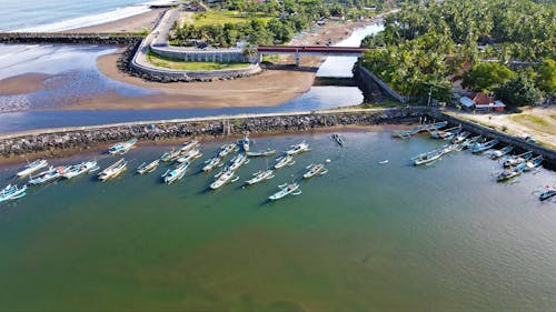 Kostenloses Stock Foto zu boote, dockt, drohne erschossen