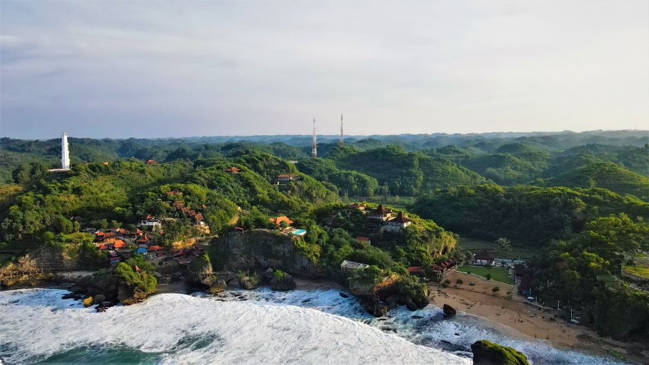 Pesona Alam Jogja: Destinasi Tersembunyi yang Bikin Terpukau
