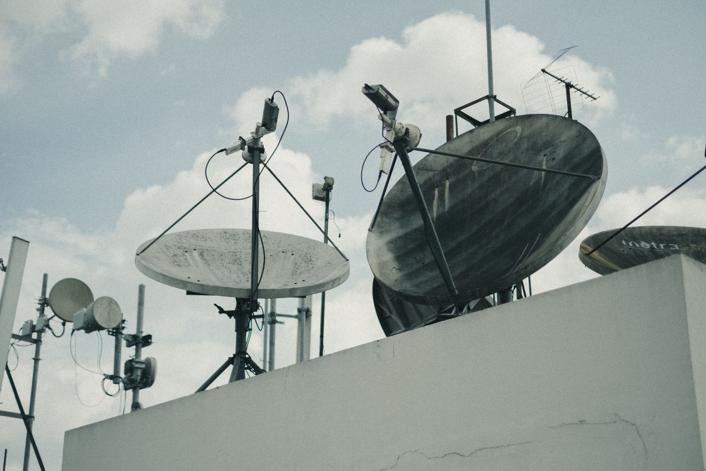 Dish TV installation and precision antenna calibration in Uran