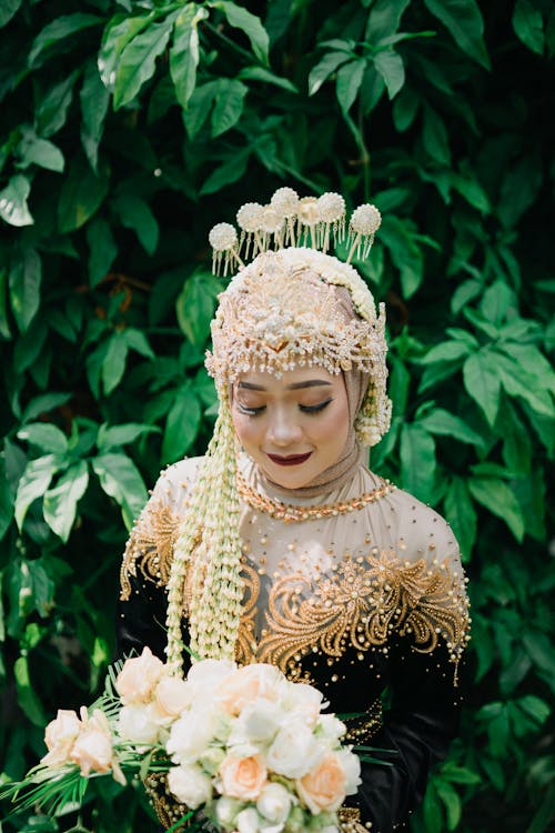 Bezpłatne Jawajska Suknia ślubna Portret Kobiety Ii Zdjęcie z galerii