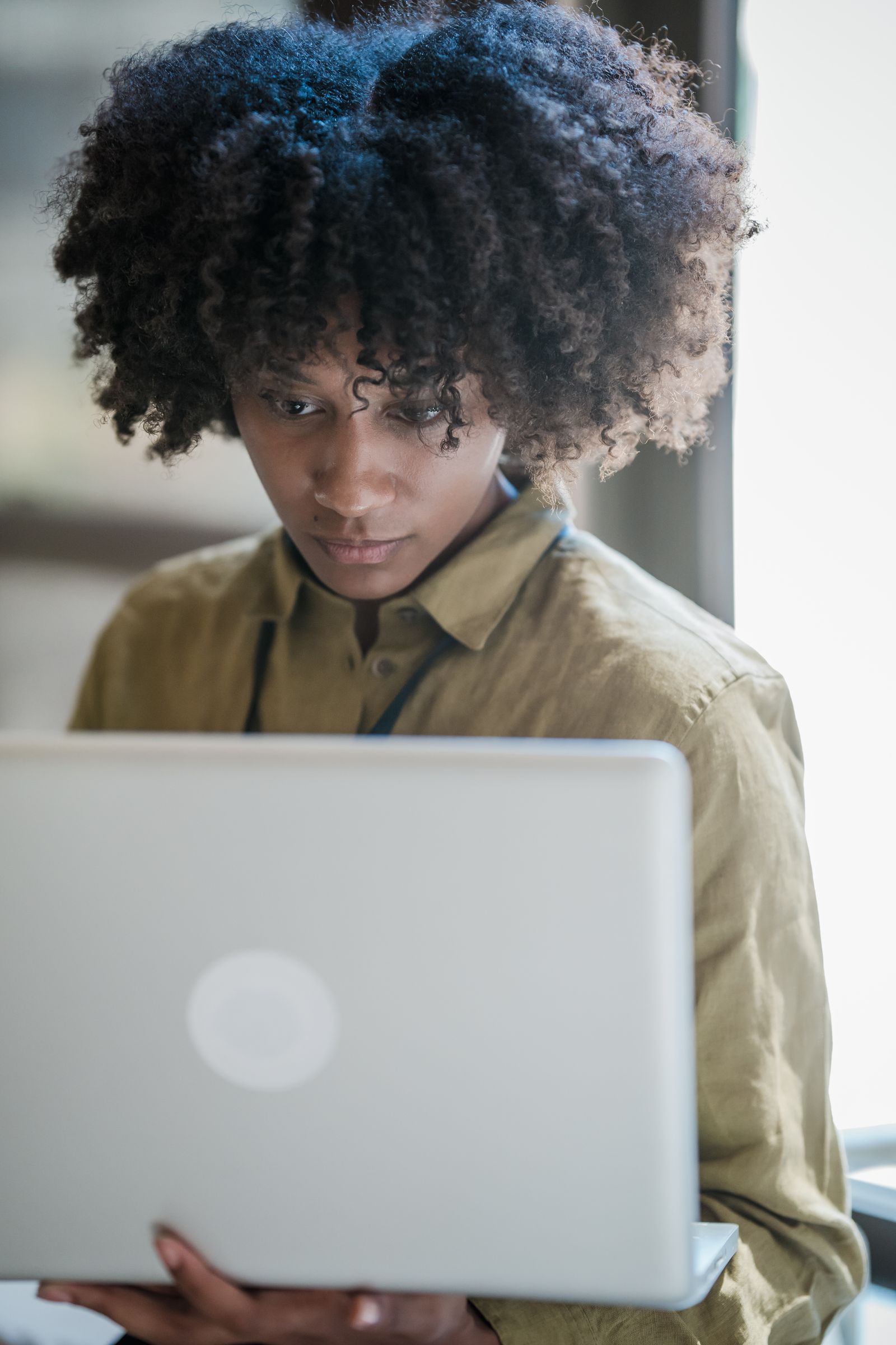 13th month pay and bonuses in Africa: an employer's guide