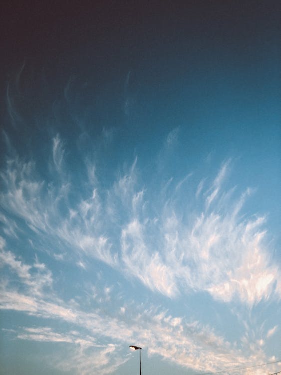 Immagine gratuita di alba, alto, cloud