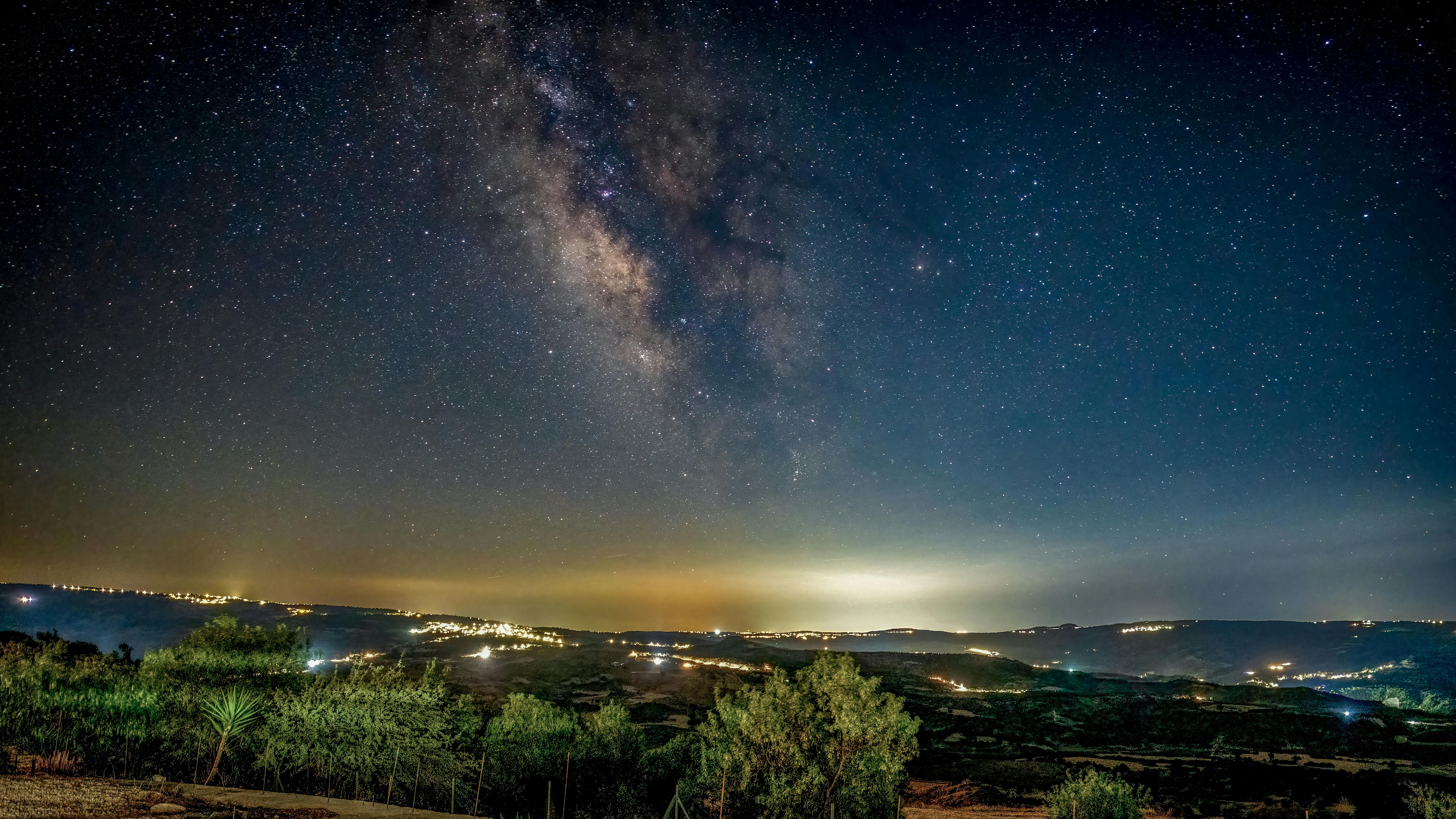 Noche Espacial