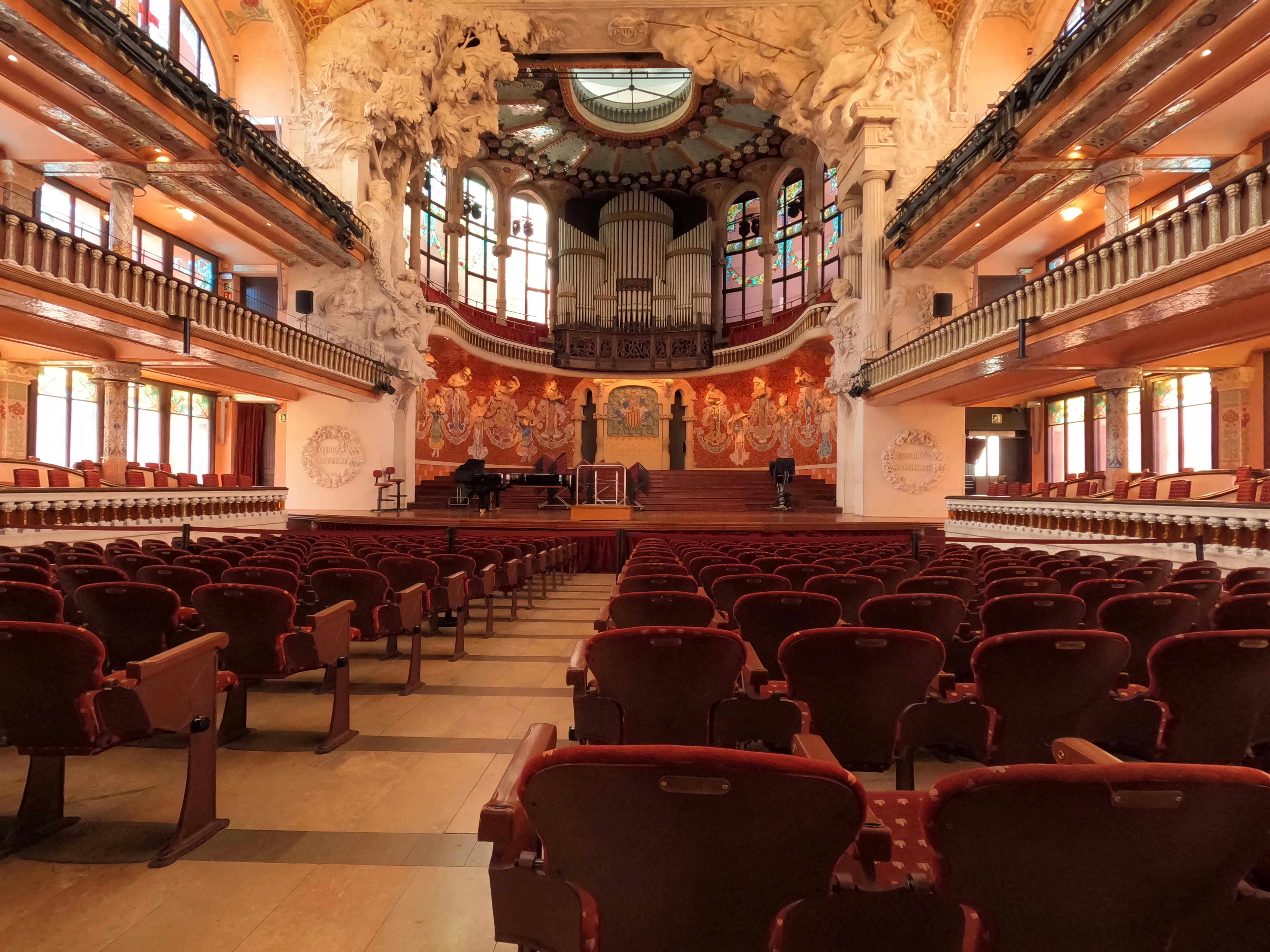 Free Elegant interior view of Palau de la Música Catalana with ornate architectural details. Stock Photo
